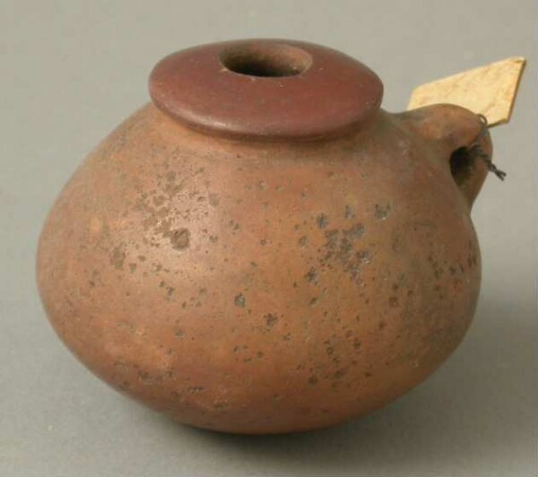 Clay vessel