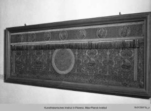 Ornat des Kardinals Silvio Passerini : Antependium mit Wappen des Kardinals