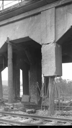 Stuttgart Nord Gäubahn Brücke 5029A Bombenschäden
