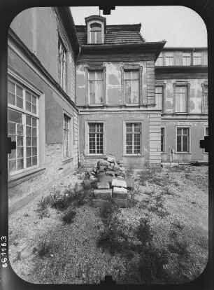 Gotha, Friedrichstraße 5/7. Schloss Friedrichsthal (1707/1708-1711; W. C. Zorn von Plobsheim). Seitenansicht (Teilansicht) von Südosten