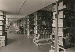 Berlin-Mitte, Unter den Linden 8. Deutsche Staatsbibliothek zu Berlin. Magazin