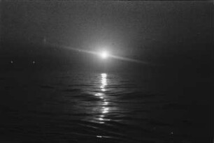 Reisefotos. Mondlicht? über dem Meer