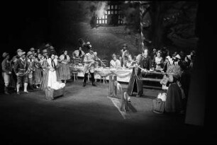 Szenenbilder aus "Schwarzer Peter", Oper für kleine und große Leute nach dem niederdeutschen Märchen "Erica" von Heinrich Traulsen mit Musik von Norbert Schultze, Libretto von Walter Lieck. Städtische Oper Berlin, 04.12.1959