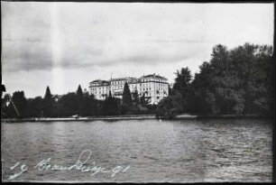 Lausanne-Ouchy. Hotel Beau Rivage, vom Genfer See aus gesehen