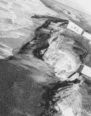 Südstrand der Düne auf Helgoland nach Sturm im Januar 1968
