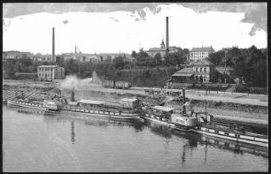 Riesa. Elbe mit Dampfern John Penn und Libussa