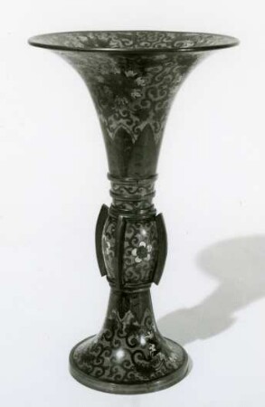 shen an hua pen 神案花盆