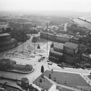 Theaterplatz in Dresden : Blickrichtung Süden