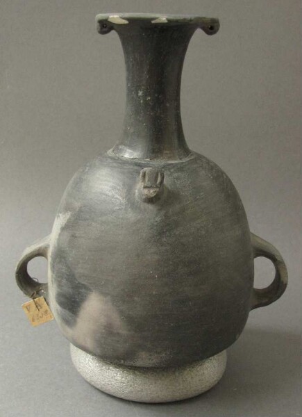 Clay vessel