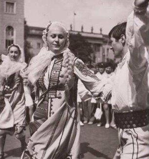 X. Weltfestspiele. Rumänisches Tanzpaar : X. Weltfestspiele der Jugend und Studenten 1973 in Berlin. Rumänisches Tanzpaar