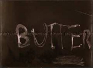 Butter als Schriftzug (Sonderthema: Essen und Trinken)