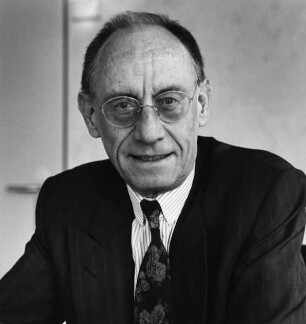 Edzard Reuter (geb. 1928; Unternehmer. Daimler-Benz AG). Stuttgart, 30.11.1989