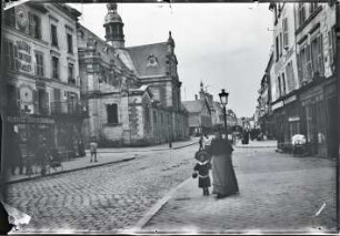 Fontainebleau, Rue Grande