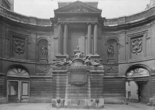 Fontaine Grenelle