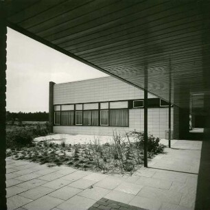 Volksschule Heusenstamm, 1966
