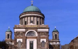 Esztergom - Kathedrale : Die Kuppel der Kathedrale. Aufgenommen in Esztergom, ca, 2001