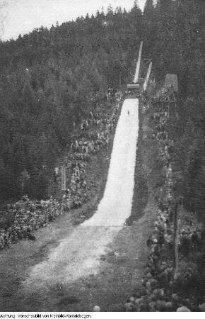 Sächsische Schweiz, Hohnstein mit R. König, Blick auf den Falkenstein, Bloßstock, 1956 & Sächsische Schweiz, Sprung von Heinz Böttger am Hohen Porstein, 1955 & Sächsische Schweiz, Riesengrundschanze, Sommerskispringen auf Sprungmatten