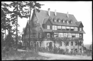 Oberbärenburg. Berghotel Friedrichshöhe
