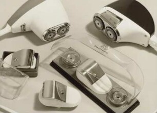 Philips Elektrorasierer „Philishave 800“ und Philips Elektrorasierer „120 R“ mit Zubehör