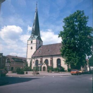 Holzminden. Luther-Kirche. Ansicht von Südost