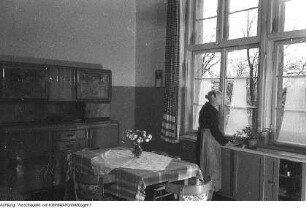 Dresden, Albertstadt. Fabrice - Kaserne, Umbau zu Wohnungen, Oktober 1949