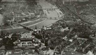 Dresden: Altstadt und Neustadt von Südwesten. Luftbild-Schrägaufnahme