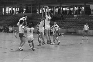 Hallenhandballturnier der Karlsruher Gymnasien in der Europahalle