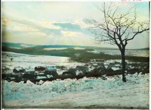 Langenhennersdorf : Langenhennersdorf. Blick auf den Ort (Unterdorf). Winteraufnahme