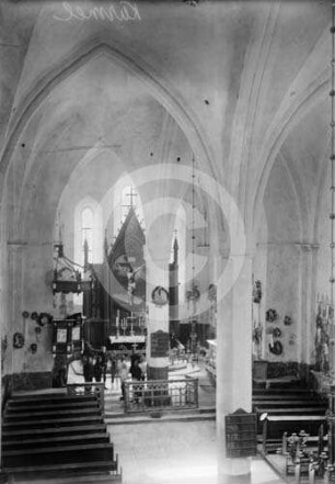 Langhaus der Kirche St. Petri in Karmel