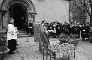 Palmweihe bei der altkatholischen Christi Auferstehungskirche am Sonntag.