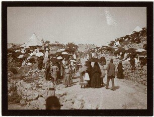 Zuschauer f. nebi musa-Zug von d. Stephanustor [Jerusalem]