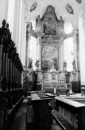Chorgestühl und Chor der Pfarrkirche St. Trudpert im Münstertal