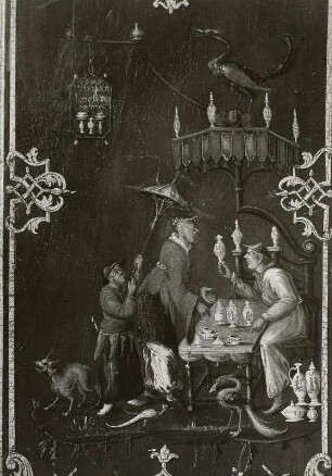 Pendeluhr, Detail: Porzellanverkauf