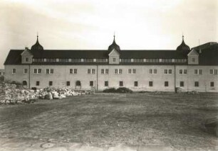 Dresden-Neustadt. Jägerhof (Museum für Sächsische Volkskunst). Ansicht von Westen nach dem Wiederaufbau