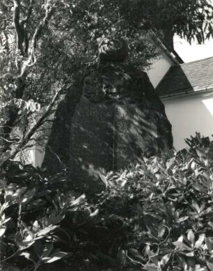 Topseifersdorf (Kreis Mittweida). Friedhof. Gedenkstein für die Opfer des 1. Weltkrieges