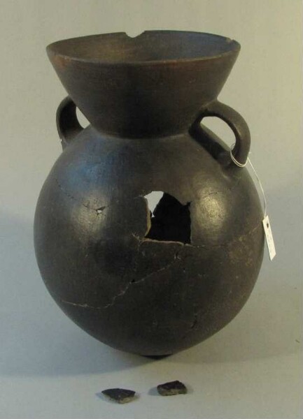 Clay vessel