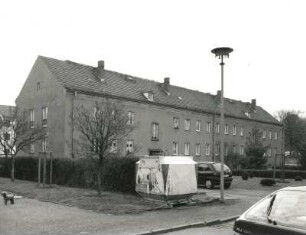 Pirna-Südvorstadt, Johann-Sebastian-Bach Straße. Siedlung (1935/1938). Doppelwohnhaus Nummer 10/12