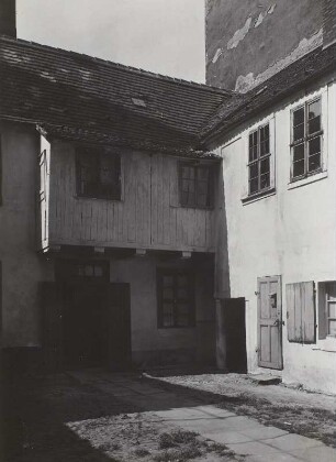 Dresden, Friedrichstraße 5. In dem Haus wohnte Johann Wolfgang Goethe im März 1768 als Leipziger Student bei einem Besuch bei dem Schuster Hauck