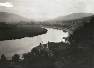 Am Main bei Miltenberg : Miltenberg, Stadtansicht vom linken Mainufer nach Nordosten