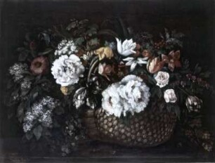 Blumenbouquet in einem Korb