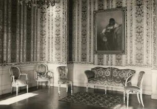 Königszimmer : Schloss Reibersdorf, Königszimmer mit Gemälde "Zigeunerin" von Guido Bach