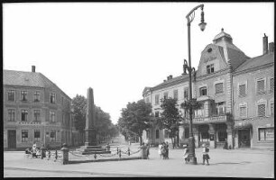 Wurzen. Wettiner Platz mit Kriegerdenkmal