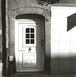 Wilsdruff, Karl-Marx-Straße 3. Wohnhaus (1744). Haustür