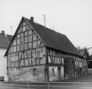 Löhnberg, Bachstraße 19