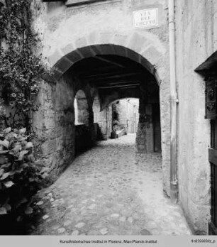 Via del Ghetto & Ghetto, Sorano