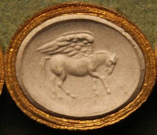 Pegasus legt mit dem Huf die Quelle der Hippokrene frei (Daktyliothek, Erstes Mythologisches Tausend)