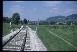 Feldwegübergang in km 8+100