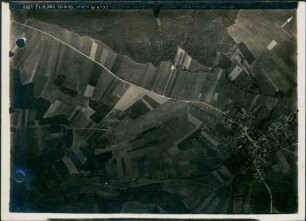 Foto des Geländes um und südwestlich von Bouresches (Luftbild)