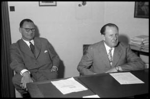 Bern: Gesandter Holzapfel und ges. Rat Dr. Haas