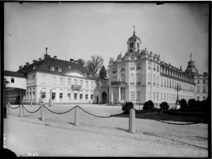 Karlsruhe Schloss Ansicht von Südosten Pavillon und Küchentrakt